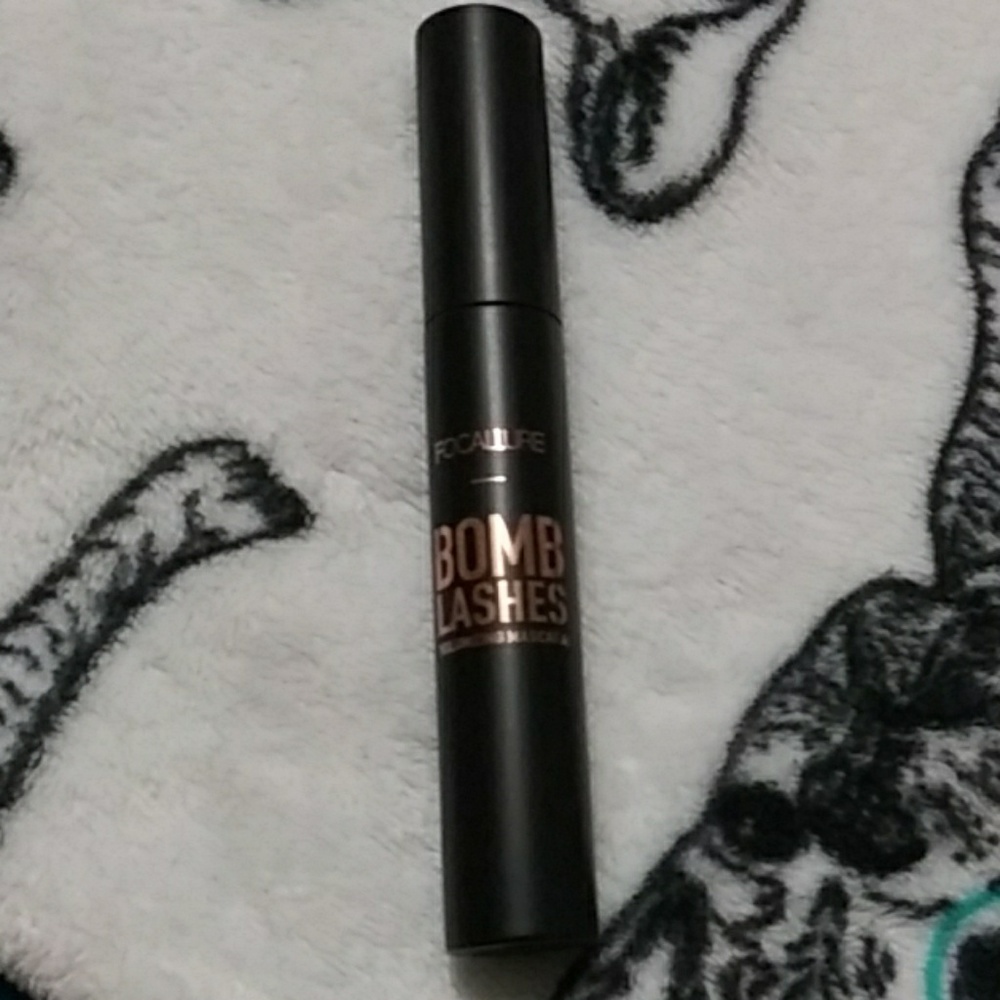 Focallure Bomb Lashes Mascara